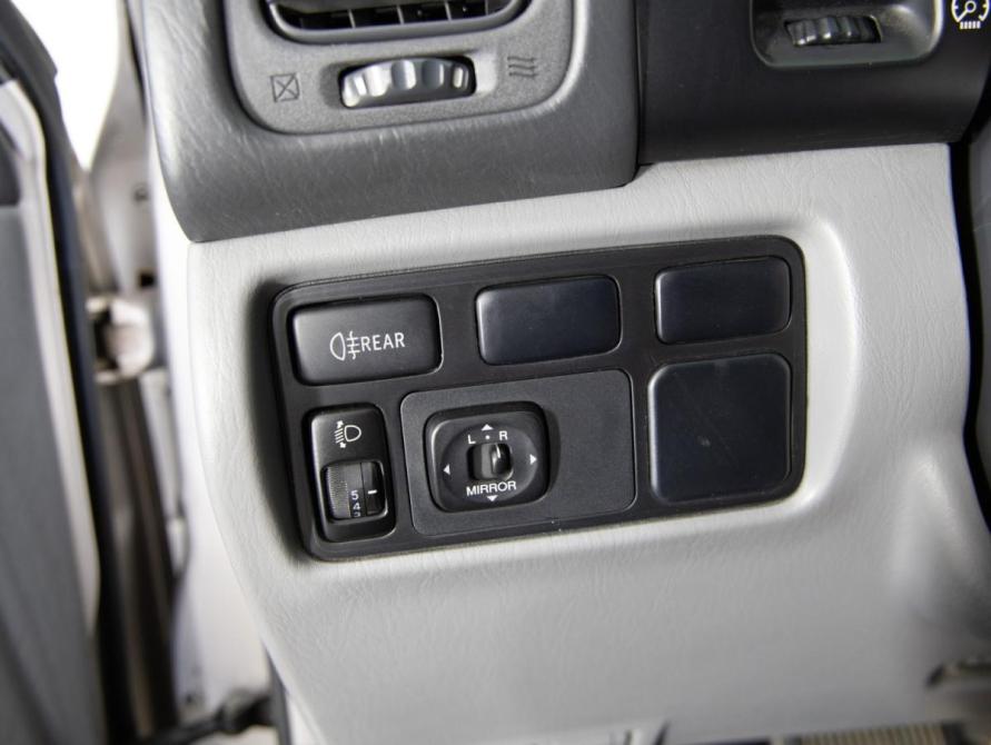 Toyota Land Cruiser 100 Series Санкт-Петербург  - изображение 18