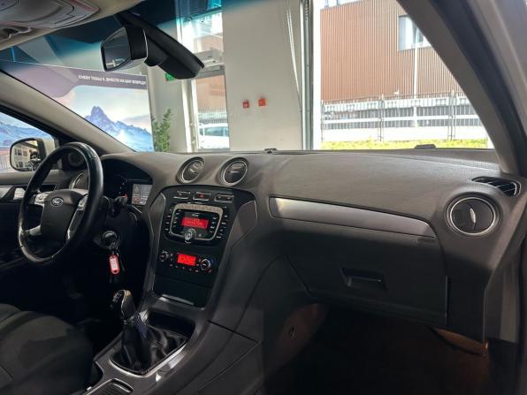 Ford Mondeo IV Рестайлинг с пробегом 2012 года, цена 750 000 рублей, 259233 км, седан, Автокод Объявления