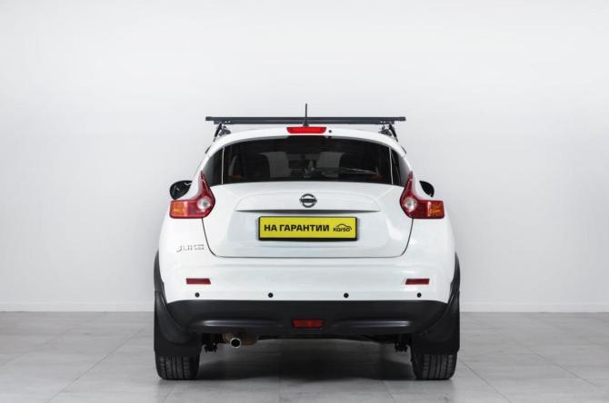 Nissan Juke I с пробегом 2012 года, цена 1 099 000 рублей, 161000 км, внедорожник, Автокод Объявления