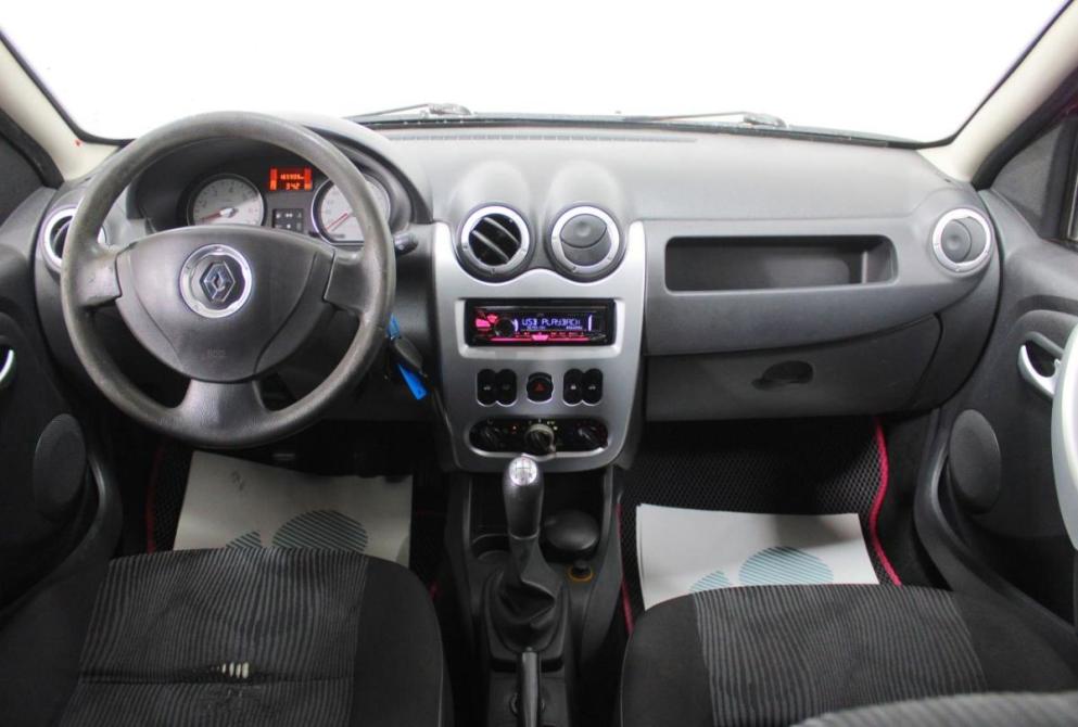Renault Sandero I Нижний Новгород  - изображение 14