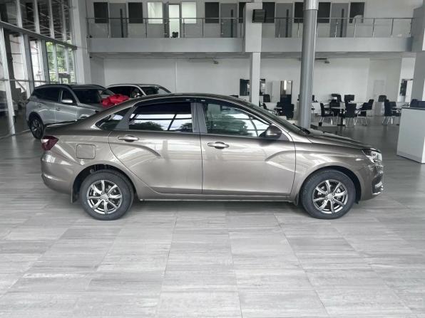 Lada (ВАЗ) Vesta I Рестайлинг (NG) с пробегом 2024 года, цена 1 346 000 рублей, 20000 км, седан, Автокод Объявления