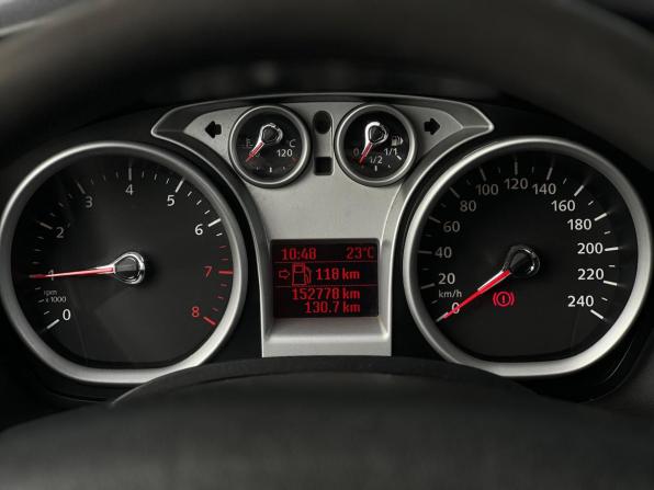 Ford Focus II Рестайлинг с пробегом 2011 года, цена 599 000 рублей, 152777 км, хэтчбек, Автокод Объявления