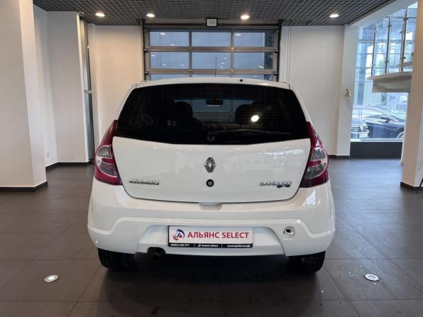 Renault Sandero I с пробегом 2013 года, цена 470 000 рублей, 236812 км, хэтчбек, Автокод Объявления