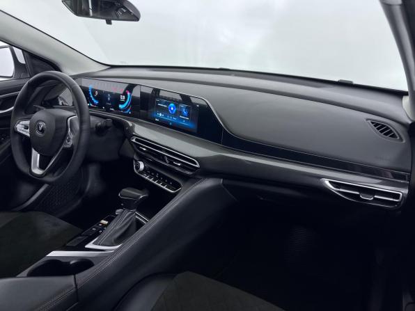 Changan Eado Plus с пробегом 2023 года, цена 1 550 000 рублей, 41277 км, седан, Автокод Объявления
