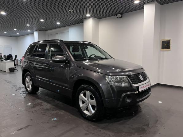 Suzuki Grand Vitara II Рестайлинг с пробегом 2010 года, цена 1 100 000 рублей, 198025 км, внедорожник, Автокод Объявления