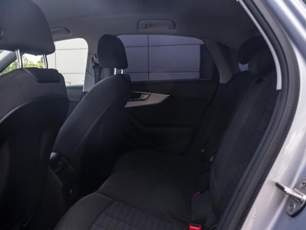 Audi A4 V (B9) с пробегом 2016 года, цена 2 729 000 рублей, 125608 км, седан, Автокод Объявления