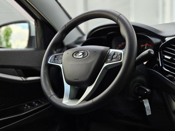 Lada (ВАЗ) Vesta I с пробегом 2020 года, цена 900 000 рублей, 149500 км, седан, Автокод Объявления