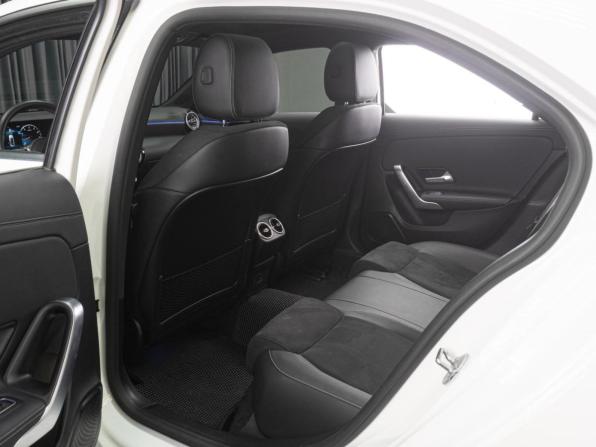 Mercedes-Benz A-Класс IV (W177) с пробегом 2021 года, цена 3 199 000 рублей, 70529 км, седан, Автокод Объявления