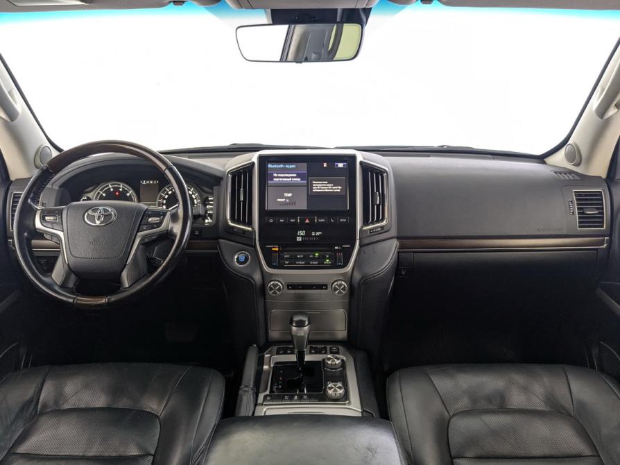 Toyota Land Cruiser 200 Series Рестайлинг 2 Москва  - изображение 27