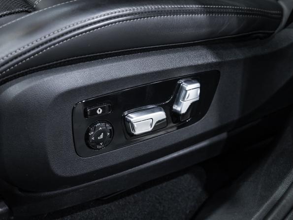 BMW X7 I (G07) Рестайлинг с пробегом 2023 года, цена 12 990 000 рублей, 6824 км, внедорожник, Автокод Объявления