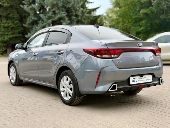Kia Rio IV Рестайлинг с пробегом 2020 года, цена 1 449 000 рублей, 71000 км, седан, Автокод Объявления
