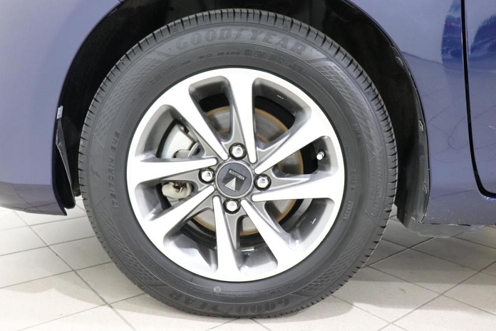 Toyota Vitz III (XP130) Рестайлинг Иркутск  - изображение 13