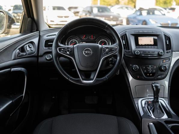 Opel Insignia I Рестайлинг с пробегом 2013 года, цена 999 000 рублей, 205916 км, лифтбек, Автокод Объявления