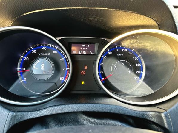 Hyundai ix35 I Рестайлинг с пробегом 2014 года, цена 1 225 000 рублей, 187001 км, внедорожник, Автокод Объявления