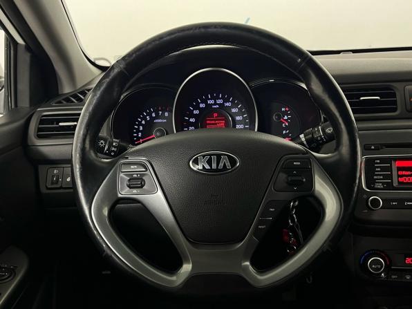 Kia Rio III Рестайлинг с пробегом 2017 года, цена 1 217 000 рублей, 146987 км, седан, Автокод Объявления