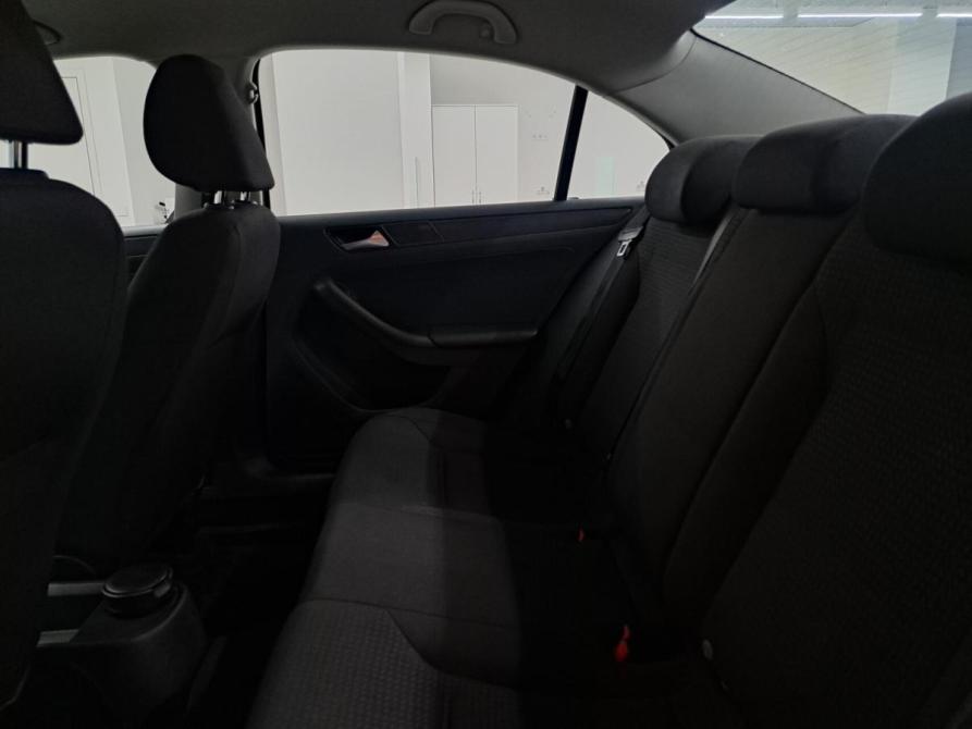 Volkswagen Jetta VI Рестайлинг Казань  - изображение 15