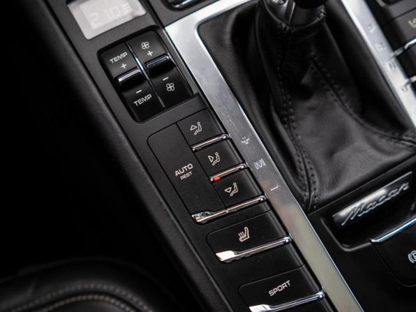 Porsche Macan I с пробегом 2016 года, цена 3 599 000 рублей, 142334 км, внедорожник, Автокод Объявления
