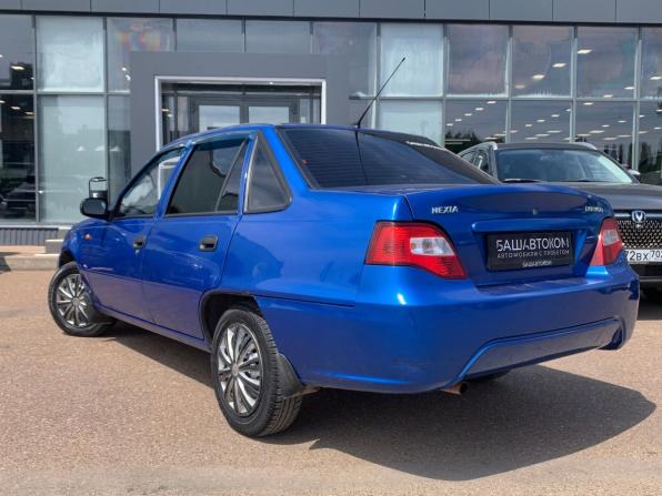 Daewoo Nexia I Рестайлинг с пробегом 2011 года, цена 155 000 рублей, 221300 км, седан, Автокод Объявления
