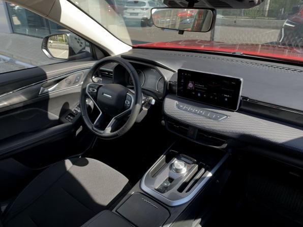 Haval Jolion I Рестайлинг с пробегом 2024 года, цена 2 270 000 рублей, 30670 км, внедорожник, Автокод Объявления