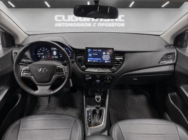 Hyundai Solaris II Рестайлинг с пробегом 2021 года, цена 1 545 000 рублей, 93115 км, седан, Автокод Объявления