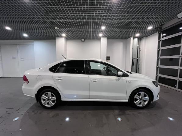 Volkswagen Polo V с пробегом 2014 года, цена 700 000 рублей, 232182 км, седан, Автокод Объявления