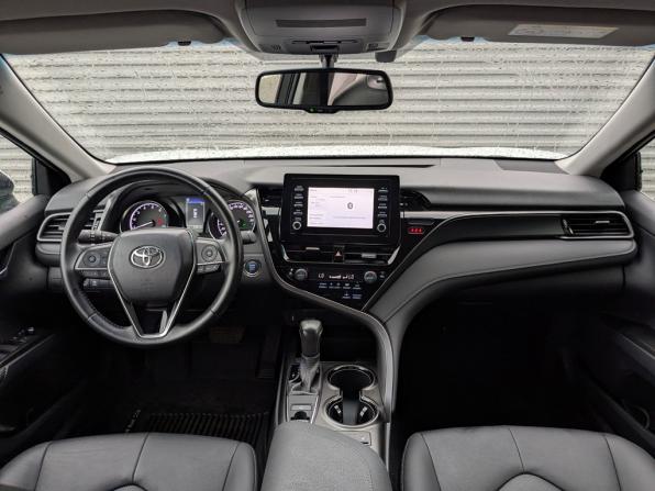 Toyota Camry VIII (XV70) Рестайлинг с пробегом 2021 года, цена 3 200 000 рублей, 13207 км, седан, Автокод Объявления