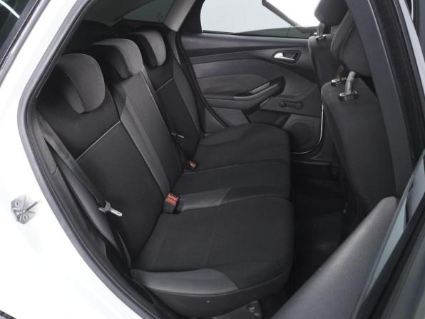 Ford Focus III с пробегом 2012 года, цена 390 000 рублей, 300984 км, седан, Автокод Объявления