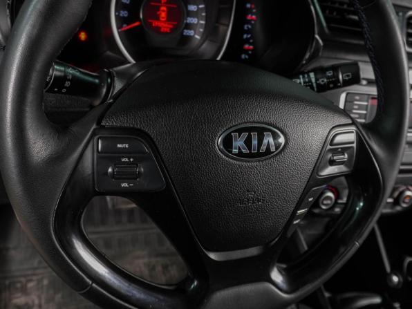 Kia Rio III Рестайлинг с пробегом 2016 года, цена 999 000 рублей, 177254 км, хэтчбек, Автокод Объявления