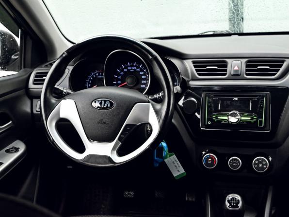 Kia Rio III Рестайлинг с пробегом 2015 года, цена 1 169 000 рублей, 70693 км, хэтчбек, Автокод Объявления