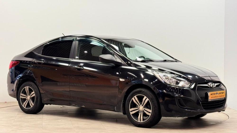 Hyundai Solaris I Киров  - изображение 6