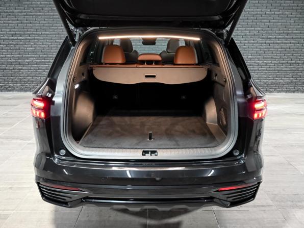 Geely Monjaro I с пробегом 2023 года, цена 3 450 000 рублей, 46709 км, внедорожник, Автокод Объявления