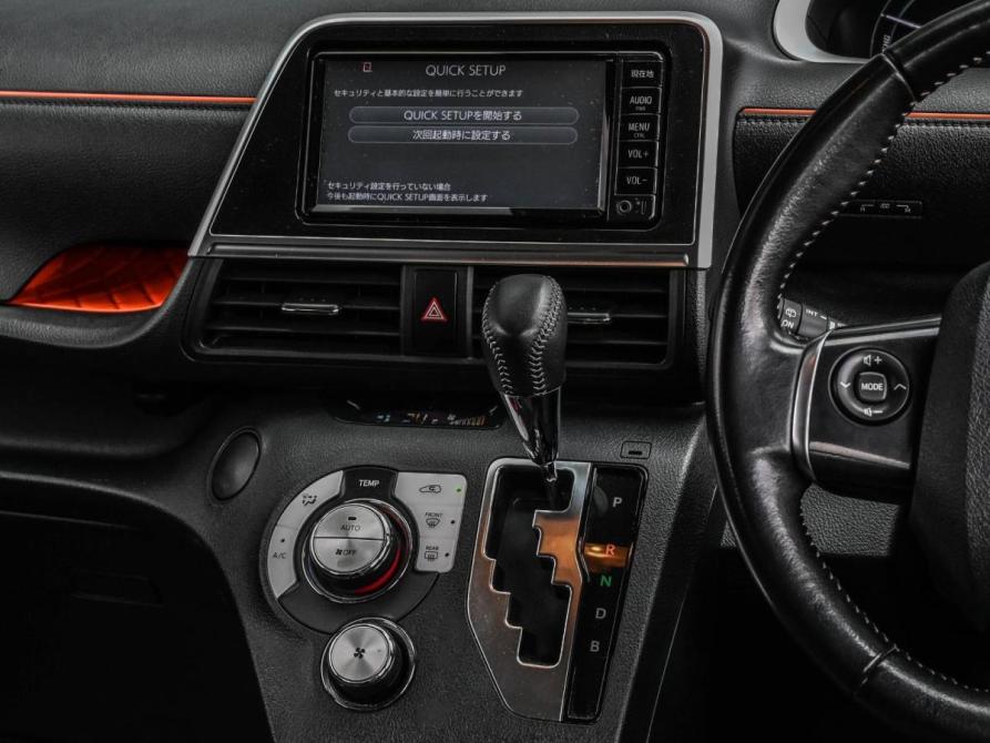 Toyota Sienta II Новороссийск  - изображение 22