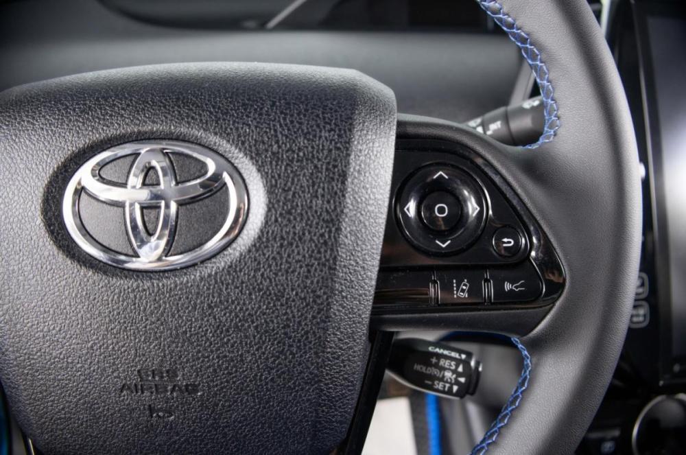 Toyota Prius IV (XW50) Пермь  - изображение 18