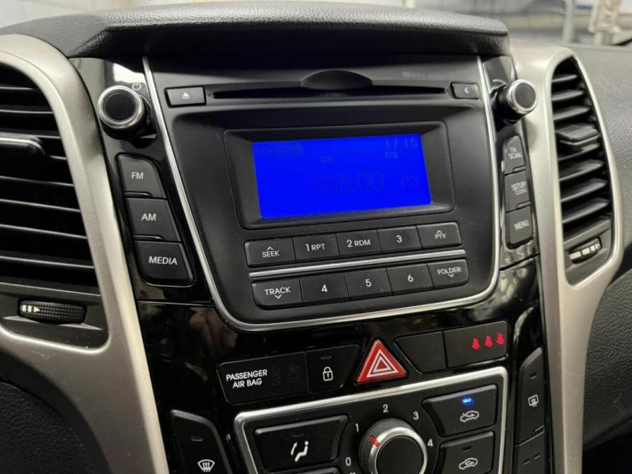 Hyundai i30 II Рестайлинг Набережные Челны  - изображение 11