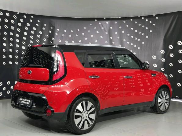 Kia Soul II Рестайлинг с пробегом 2016 года, цена 1 300 000 рублей, 129000 км, хэтчбек, Автокод Объявления