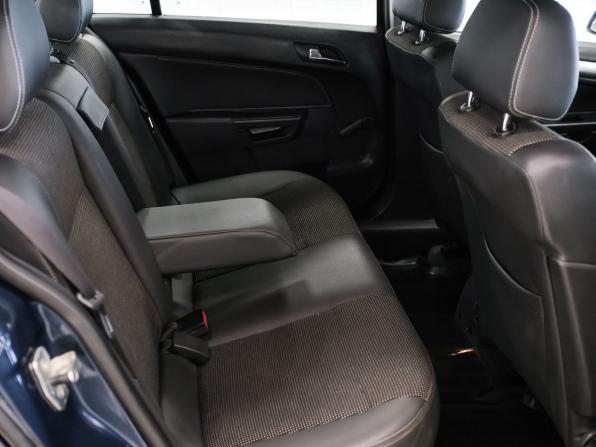 Opel Astra H Рестайлинг с пробегом 2012 года, цена 567 000 рублей, 193032 км, седан, Автокод Объявления