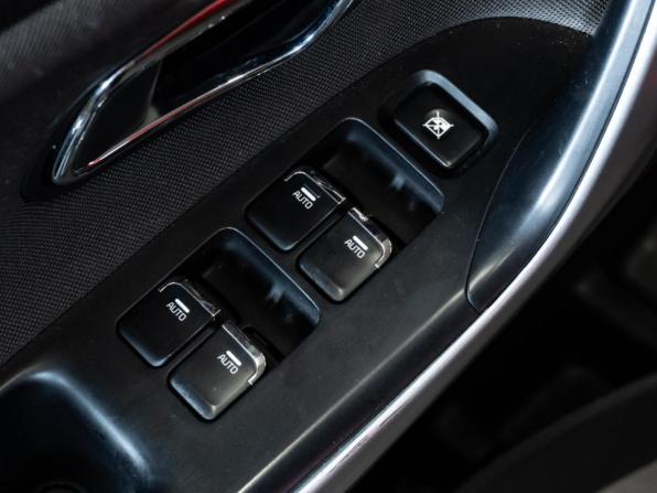 Kia Ceed II Рестайлинг с пробегом 2016 года, цена 960 000 рублей, 250178 км, хэтчбек, Автокод Объявления