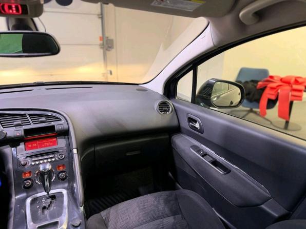 Peugeot 3008 I с пробегом 2012 года, цена 840 000 рублей, 82510 км, внедорожник, Автокод Объявления