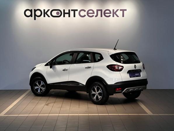 Renault Kaptur I Рестайлинг с пробегом 2020 года, цена 1 620 000 рублей, 53679 км, внедорожник, Автокод Объявления
