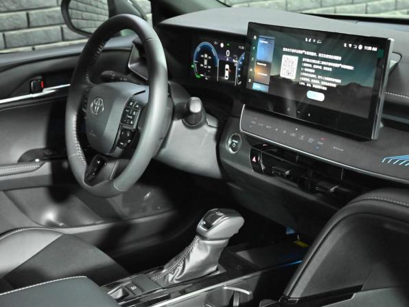 Toyota Camry IX (XV80) China Market с пробегом 2025 года, цена 4 120 000 рублей, 95 км, седан, Автокод Объявления