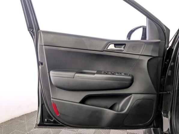 Kia Sportage IV с пробегом 2018 года, цена 1 850 000 рублей, 180970 км, внедорожник, Автокод Объявления