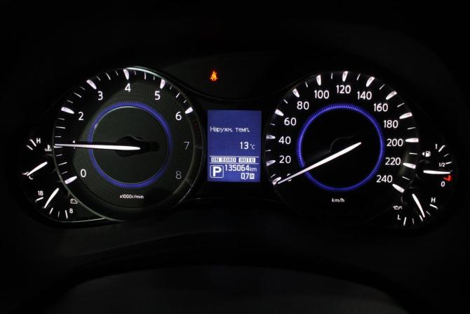Infiniti QX80 I Рестайлинг 2 с пробегом 2019 года, цена 5 300 000 рублей, 135000 км, внедорожник, Автокод Объявления