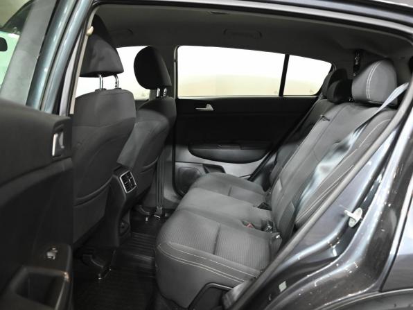 Kia Sportage IV с пробегом 2018 года, цена 1 900 000 рублей, 129288 км, внедорожник, Автокод Объявления
