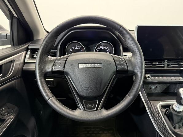 Haval M6 II с пробегом 2023 года, цена 1 780 000 рублей, 30398 км, внедорожник, Автокод Объявления