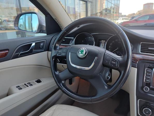 Skoda Superb II с пробегом 2011 года, цена 779 800 рублей, 164582 км, лифтбек, Автокод Объявления