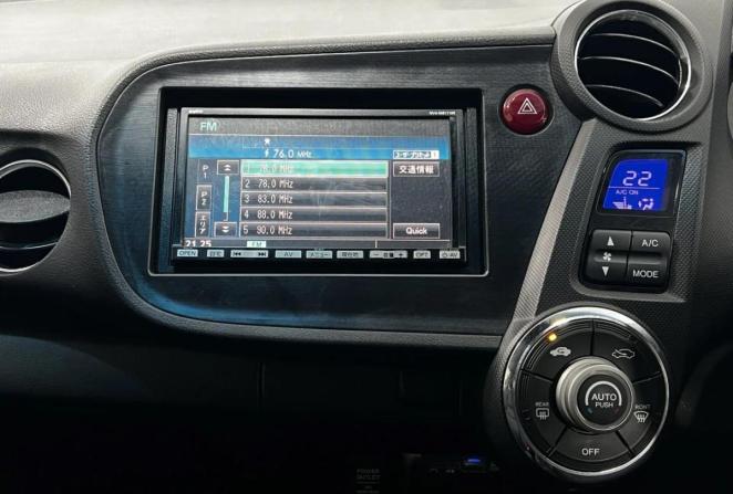 Honda Insight II с пробегом 2010 года, цена 835 000 рублей, 201948 км, хэтчбек, Автокод Объявления
