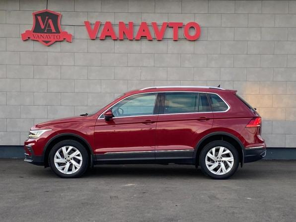 Volkswagen Tiguan II Рестайлинг с пробегом 2021 года, цена 3 200 000 рублей, 63900 км, внедорожник, Автокод Объявления