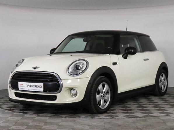 Mini Hatch III (F55/F56) с пробегом 2017 года, цена 1 650 000 рублей, 71850 км, хэтчбек, Автокод Объявления