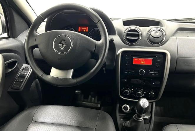 Renault Duster I с пробегом 2015 года, цена 1 470 000 рублей, 59428 км, внедорожник, Автокод Объявления
