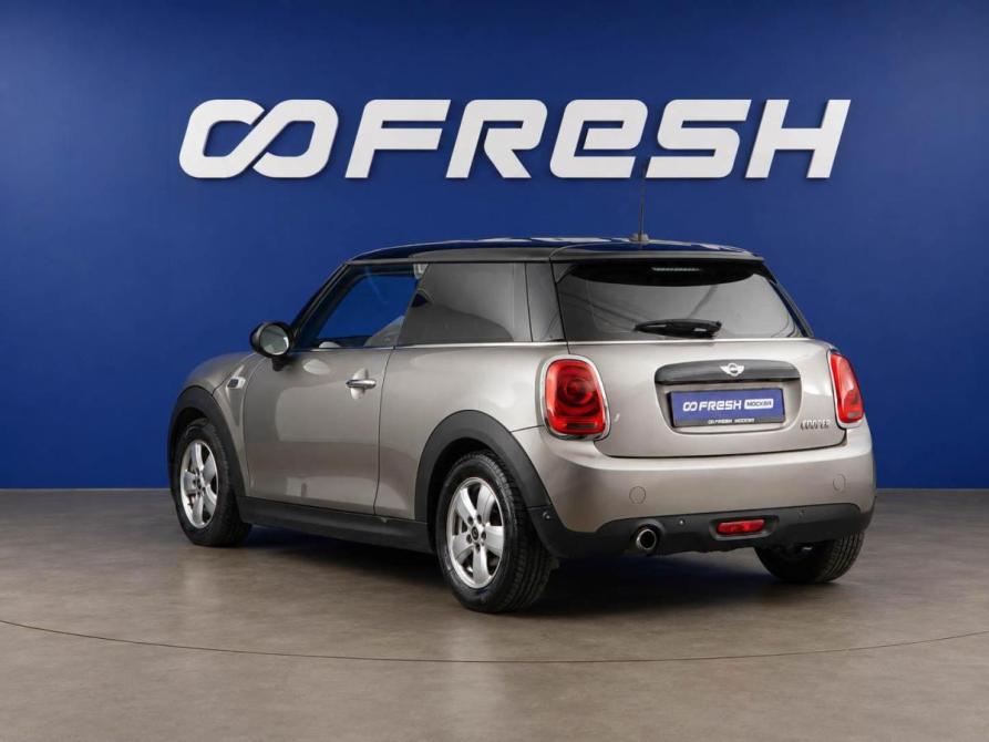 Mini Hatch III (F55/F56) Москва  - изображение 2